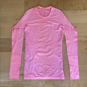 Lululemon swiftly tech top
